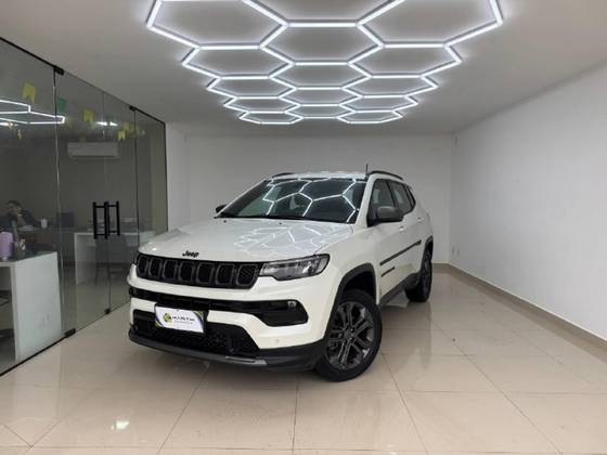 JEEP COMPASS 1.3 T270 TURBO FLEX LONGITUDE AT6 JEEP COMPASS 1.3 T270 TURBO FLEX LONGITUDE AT6